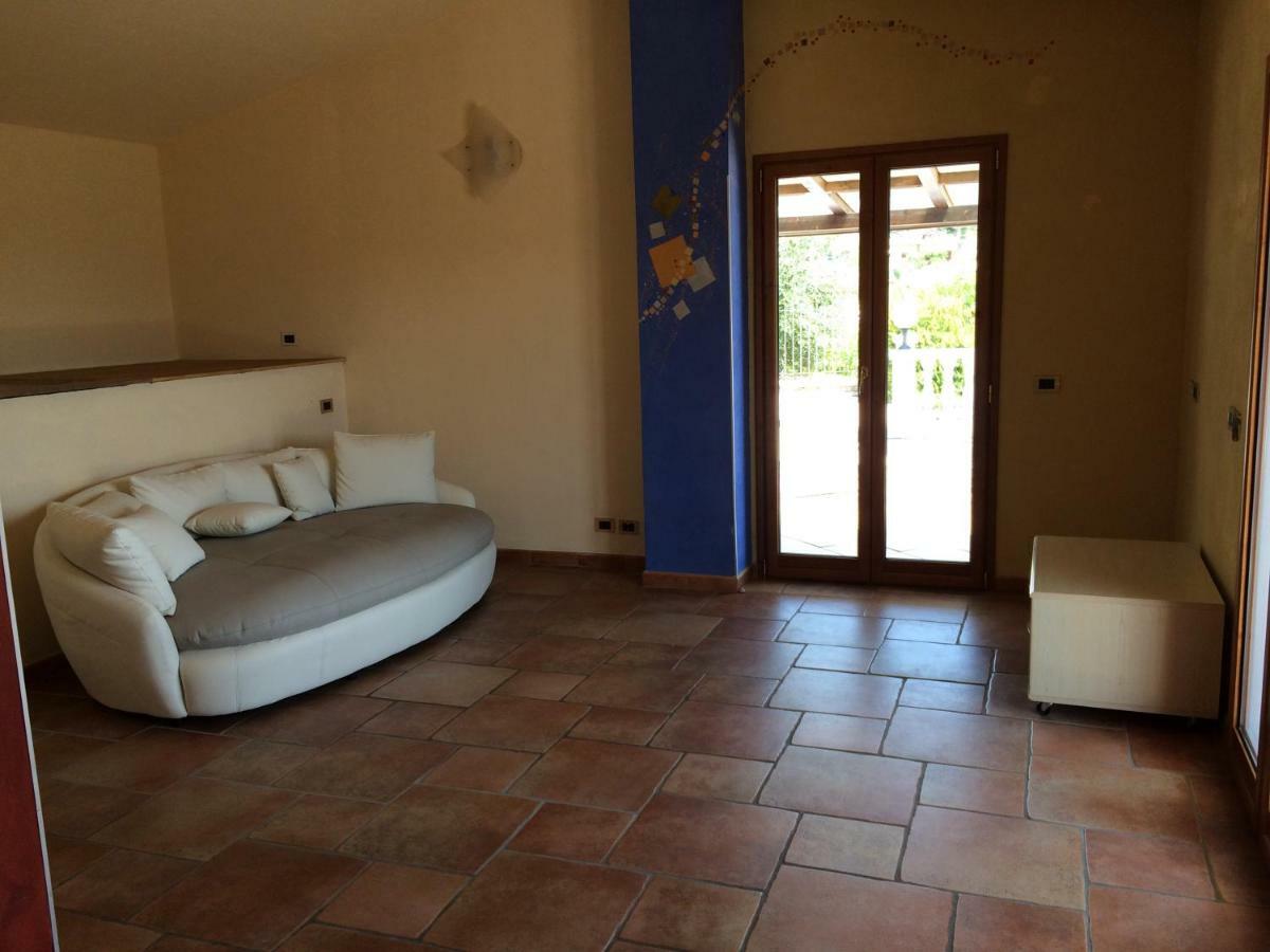 Villa Con Piscina A Imperia, Italy Екстер'єр фото
