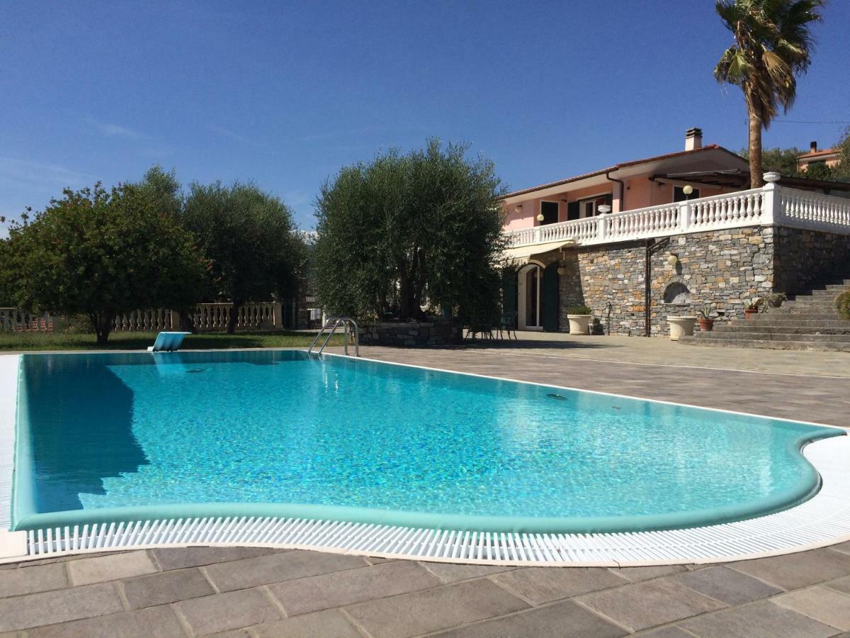 Villa Con Piscina A Imperia, Italy Екстер'єр фото